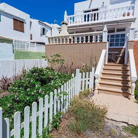 With Wonderful Sea Views Apartmán